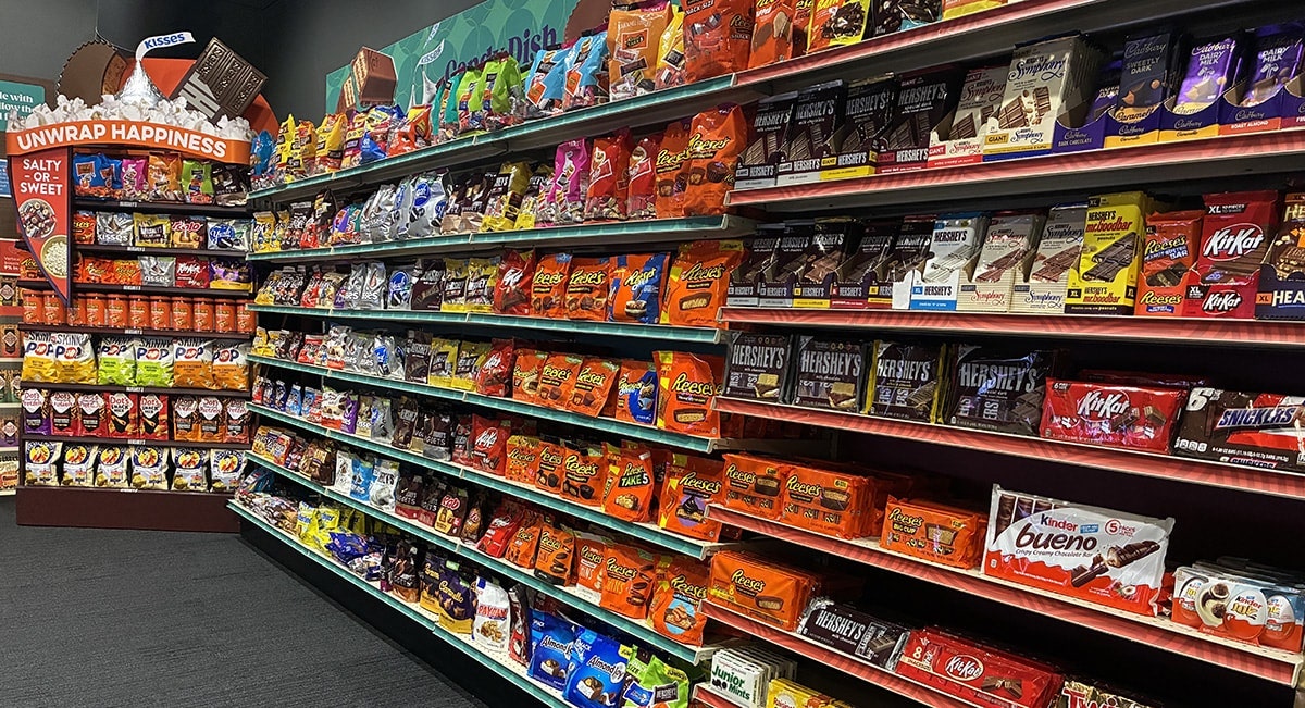 ONE Hershey retail sweets and snacks display